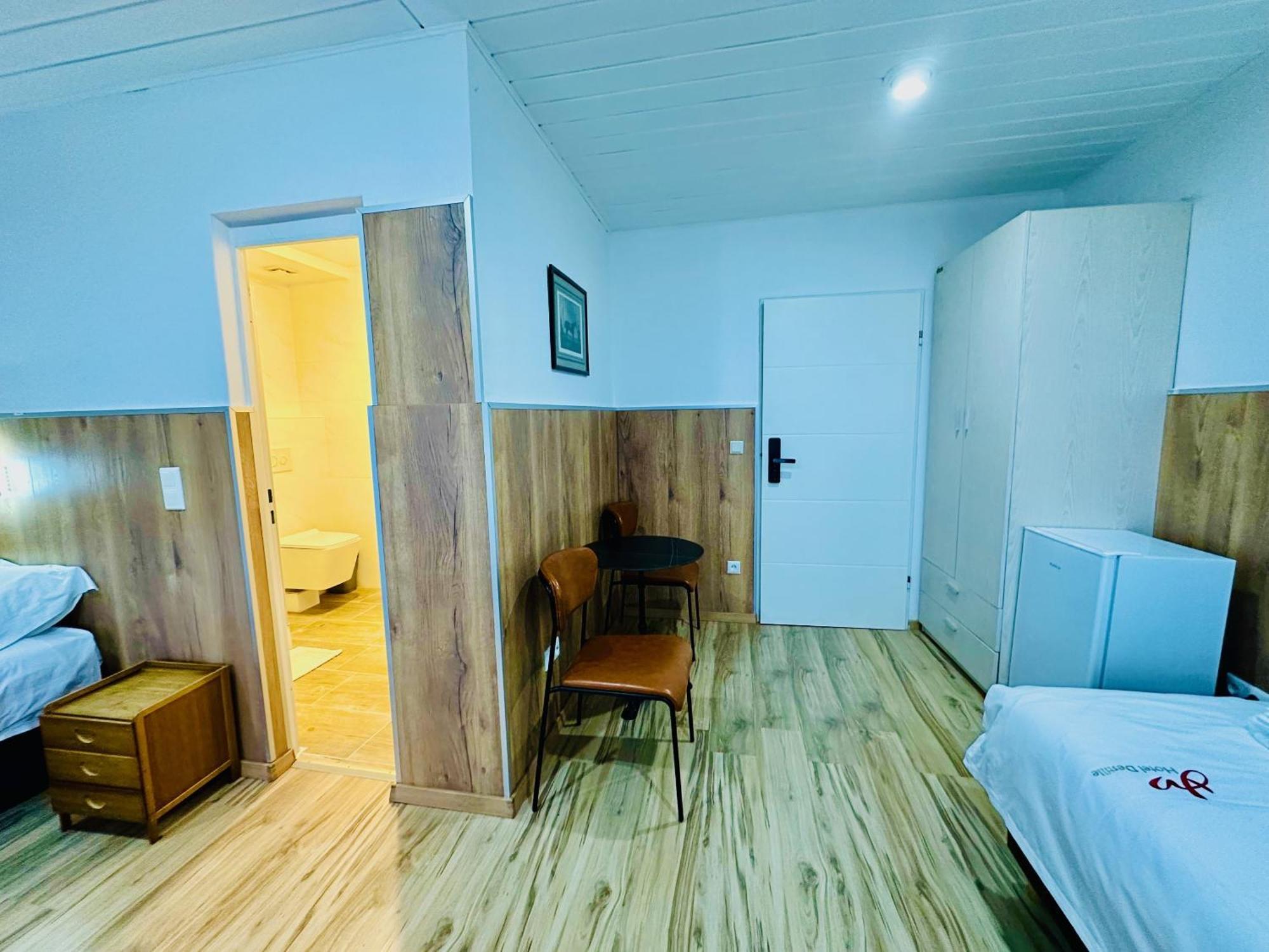 Hotel Destille Dormagen Szoba fotó
