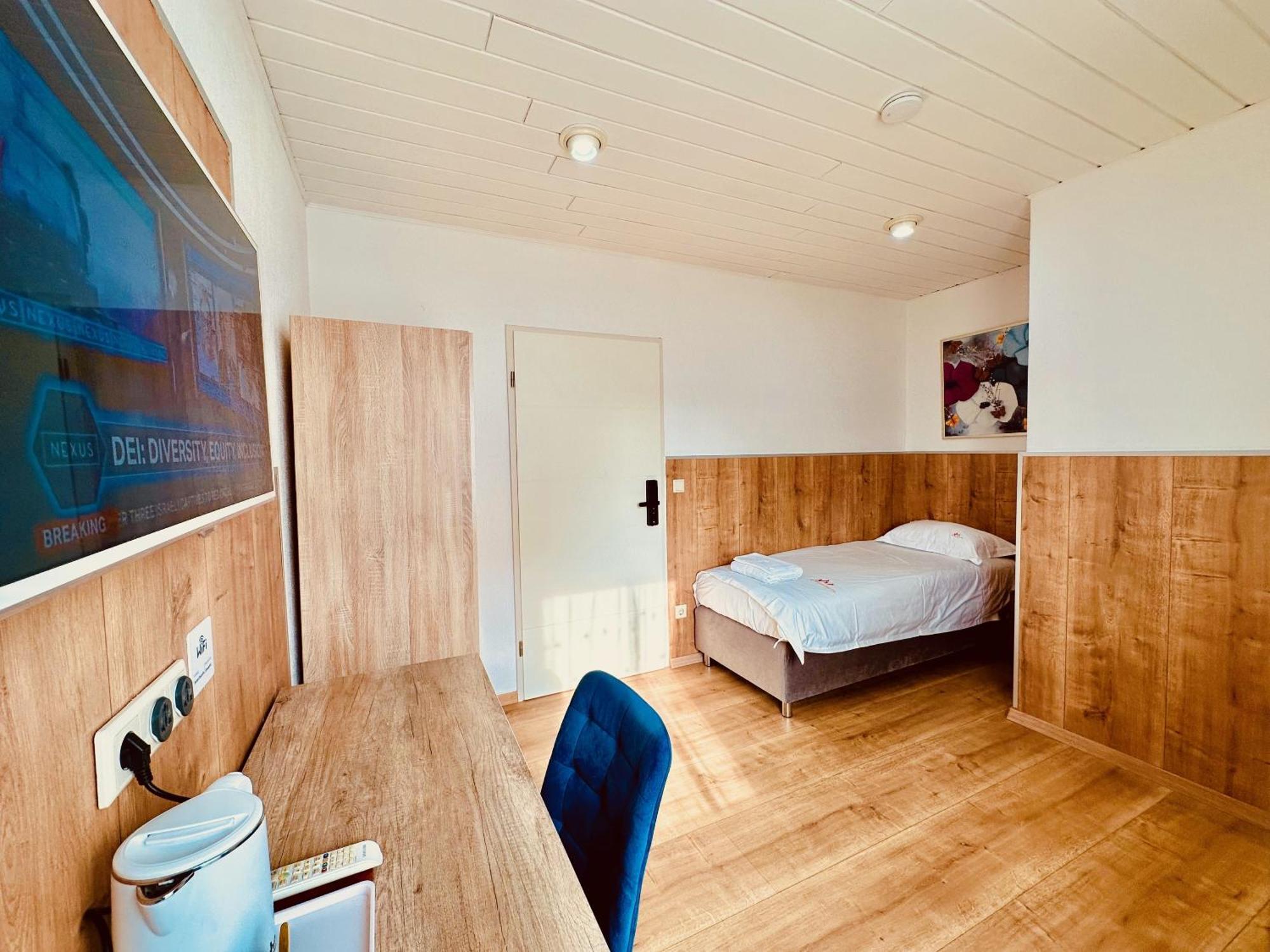 Hotel Destille Dormagen Szoba fotó