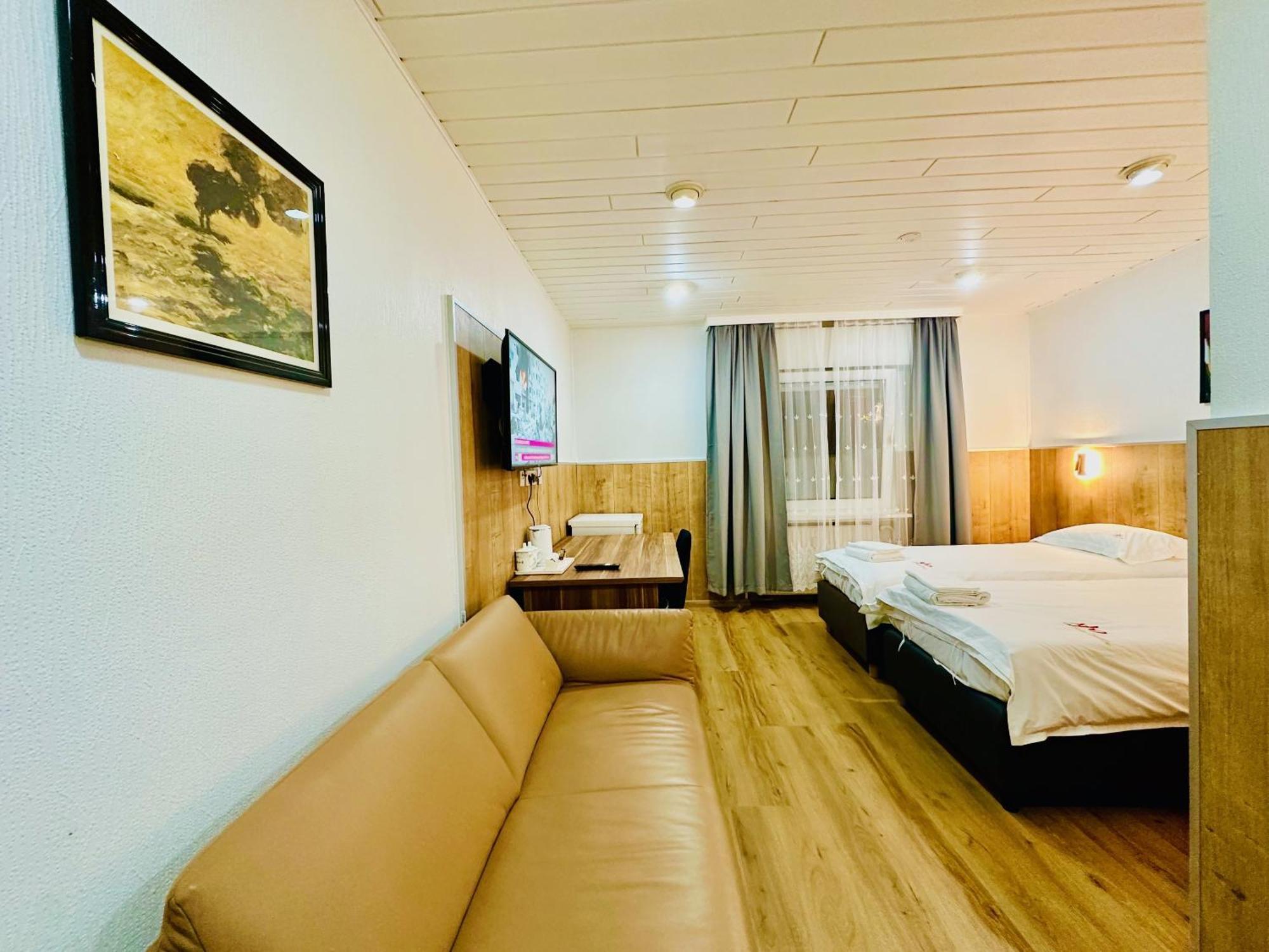 Hotel Destille Dormagen Szoba fotó